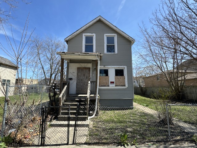 7125 University Avenue