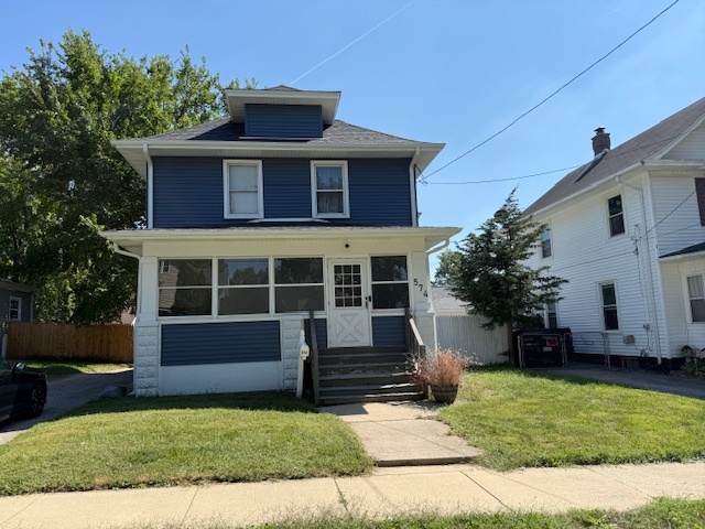 574 Lasalle Street