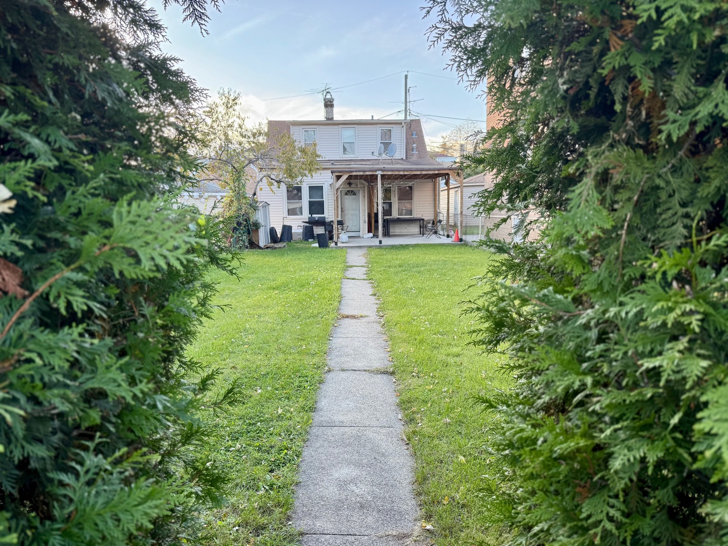 5424 KENNETH Avenue