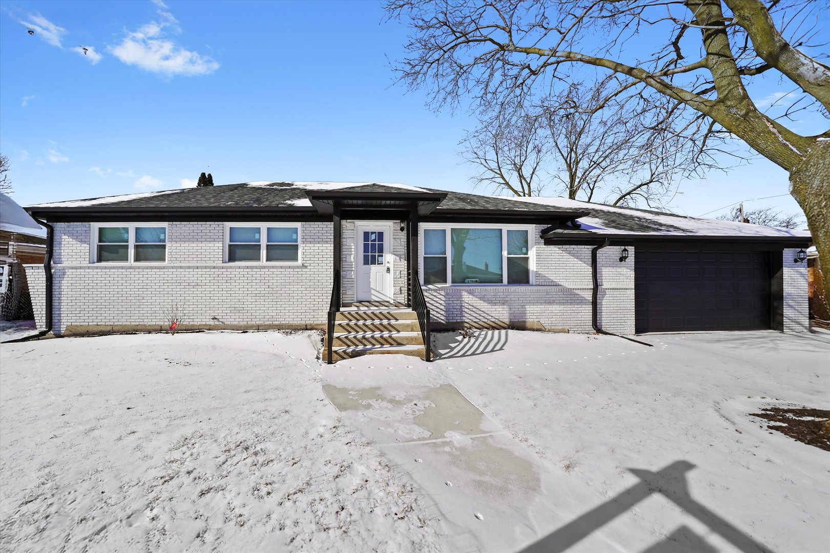 17060 Louis Avenue