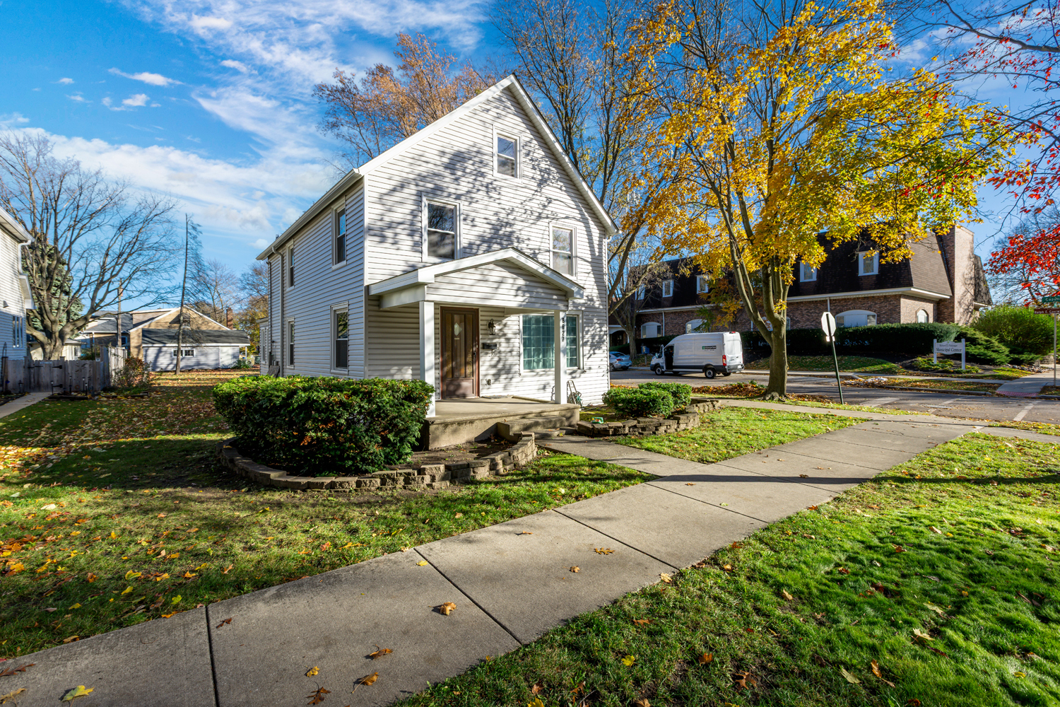 8627 School Street