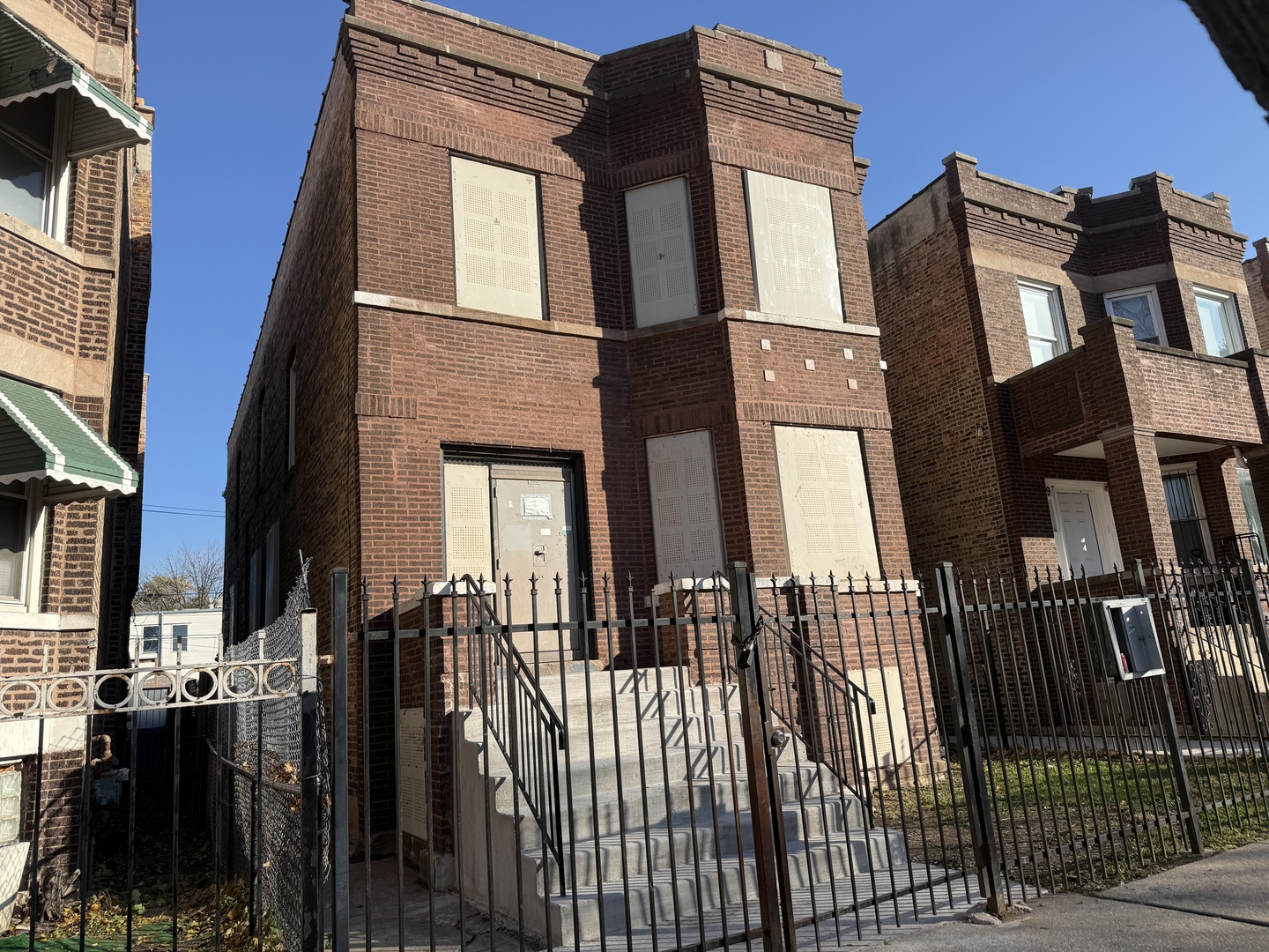 741 Trumbull Avenue