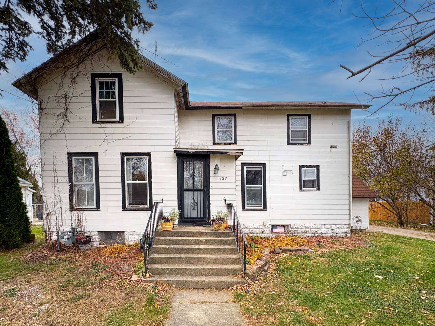 323 Main Street
