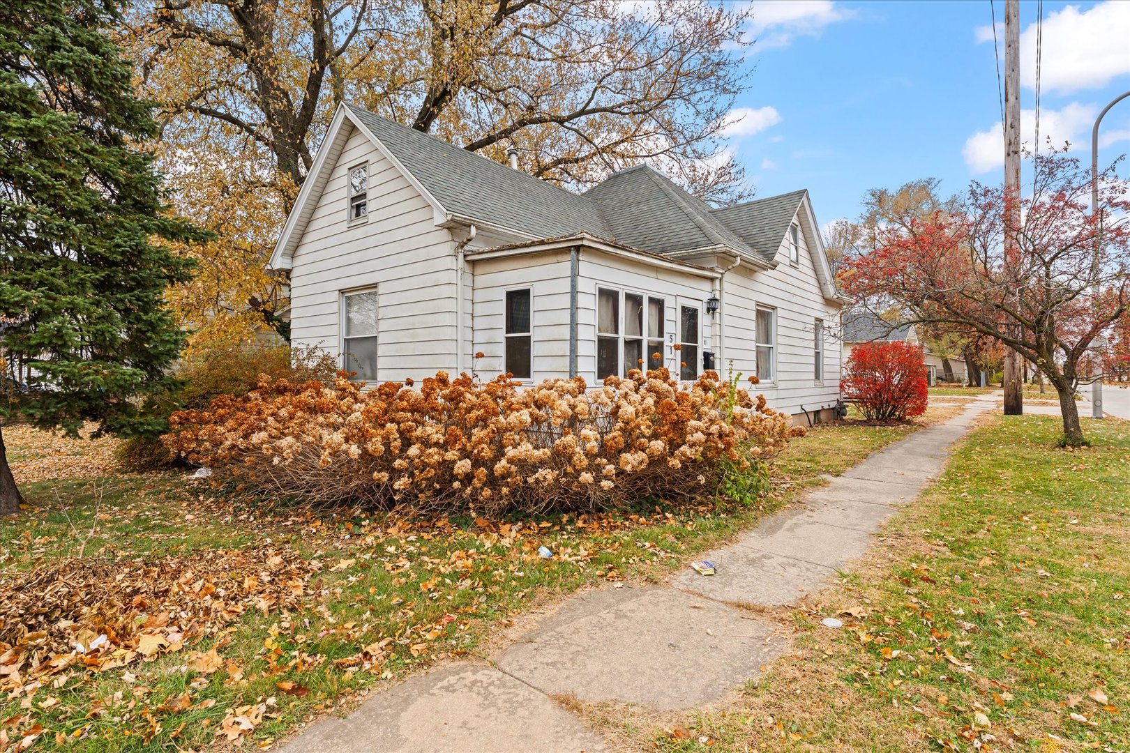 51 Bradley Avenue