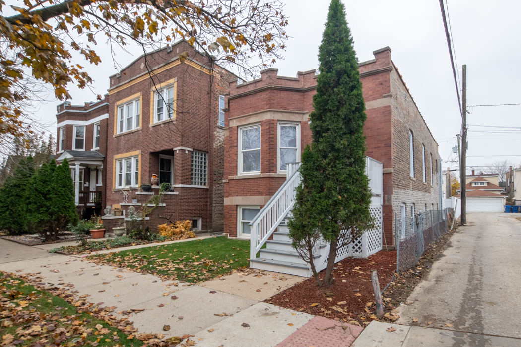 1612 59th Court