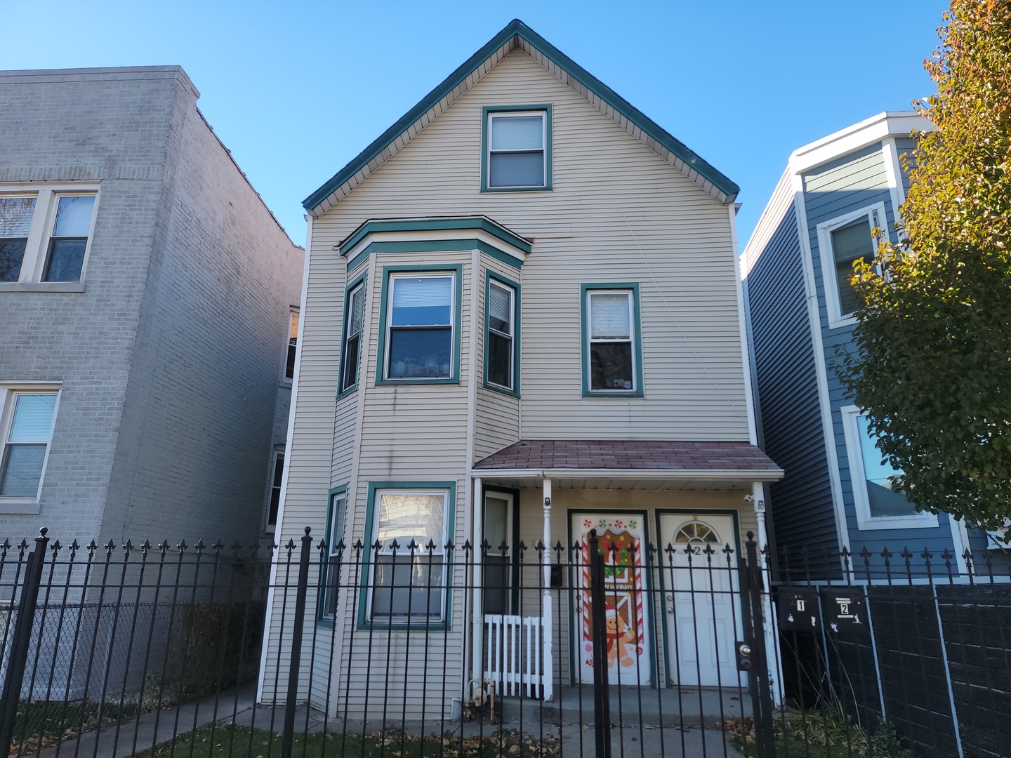 1624 Central Park Avenue