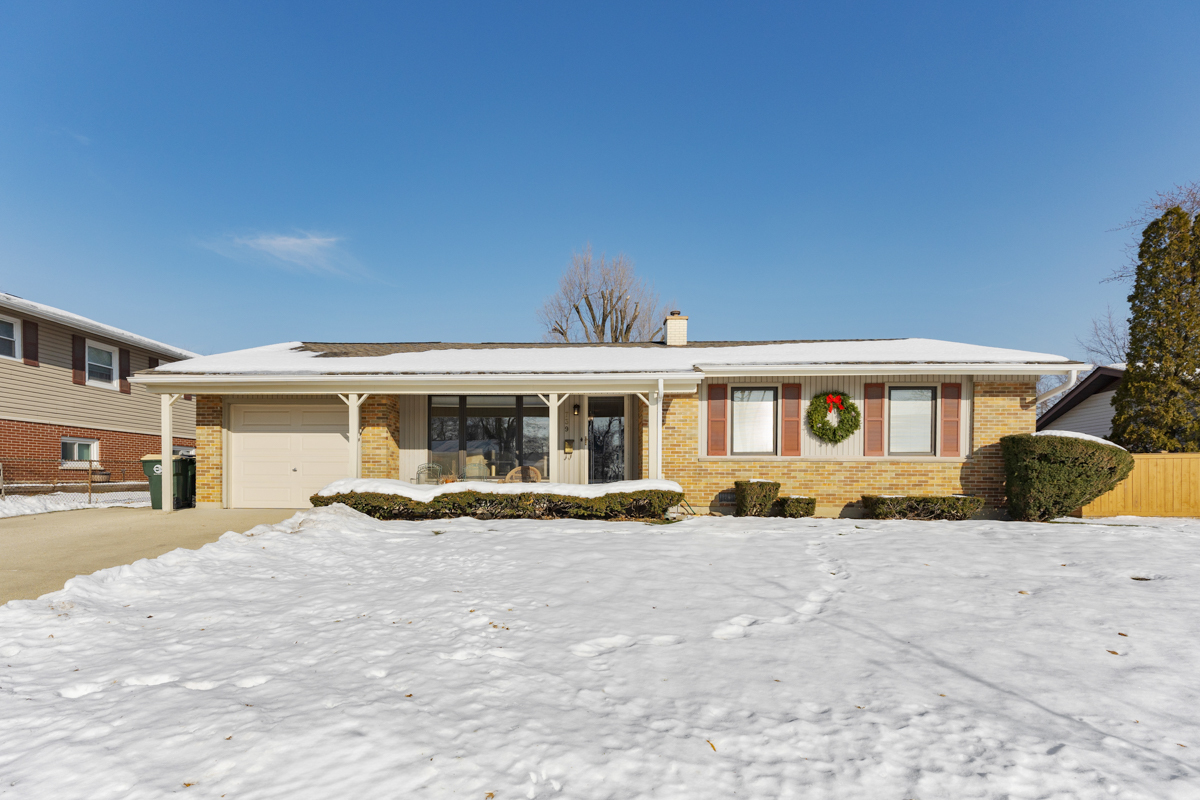 739 DELPHIA Avenue