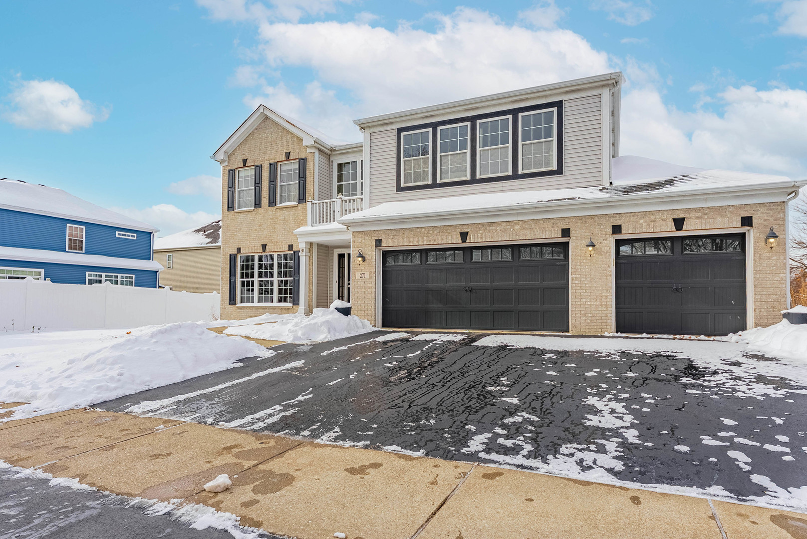271 Stonegate Road