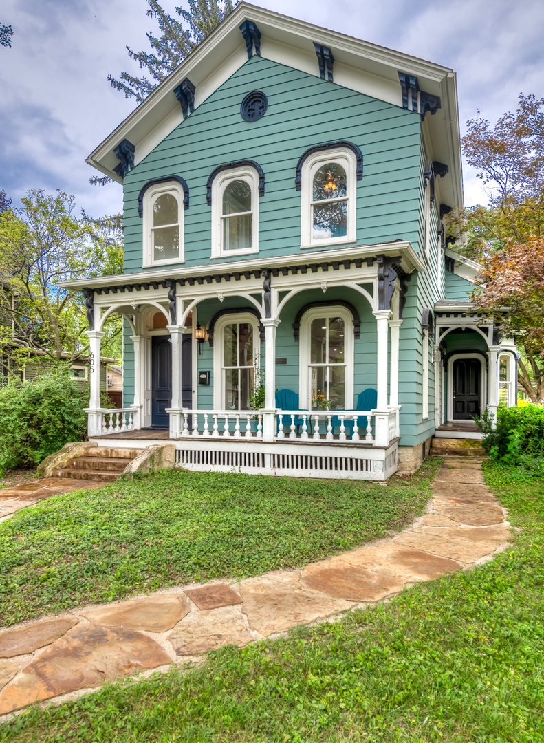 605 Main Street