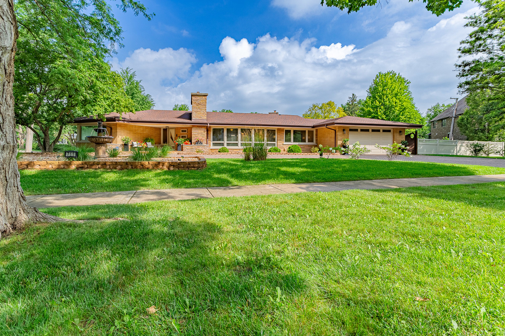 711 Greenview Road