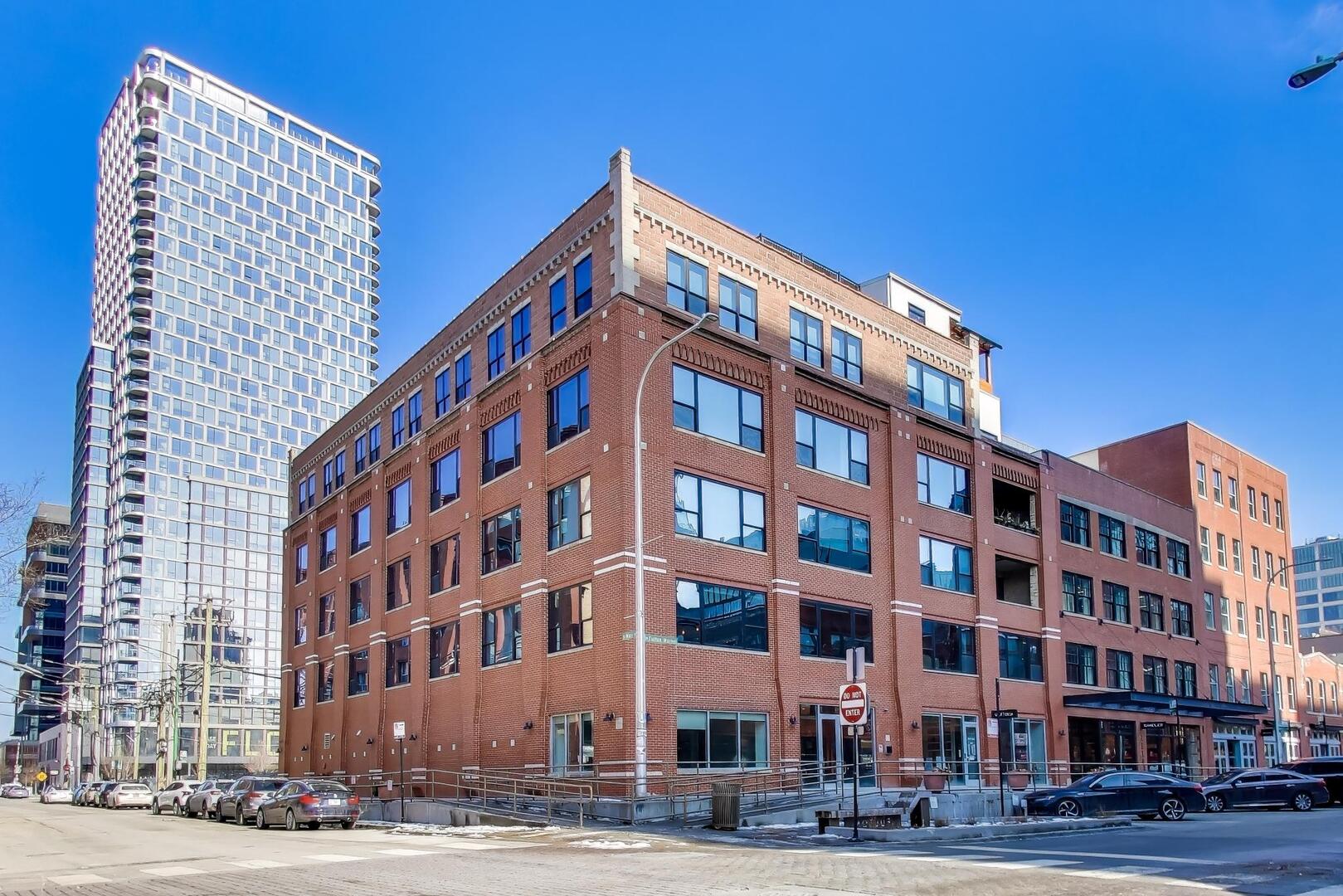 1118 Fulton Street