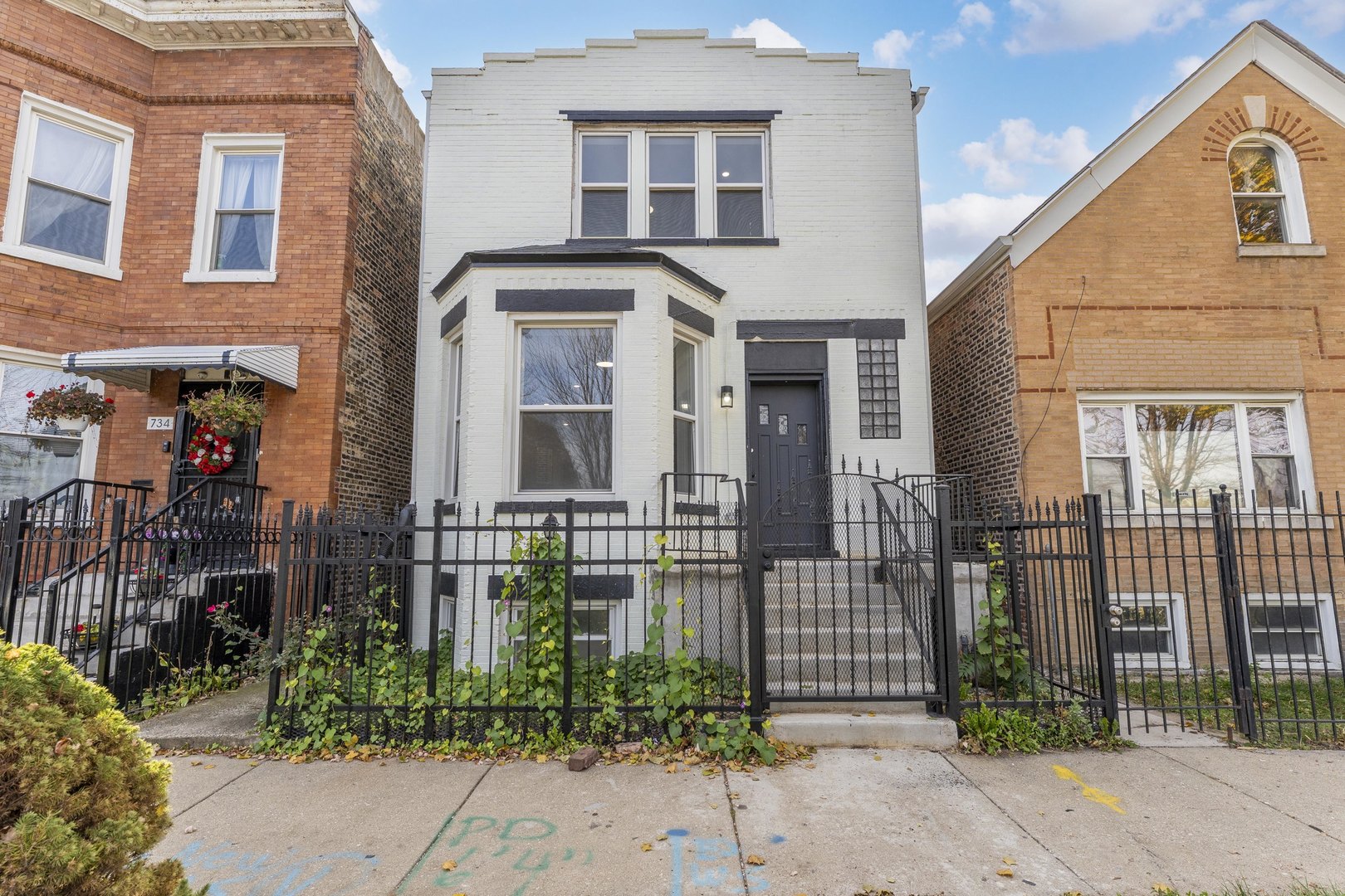 736 Sawyer Avenue