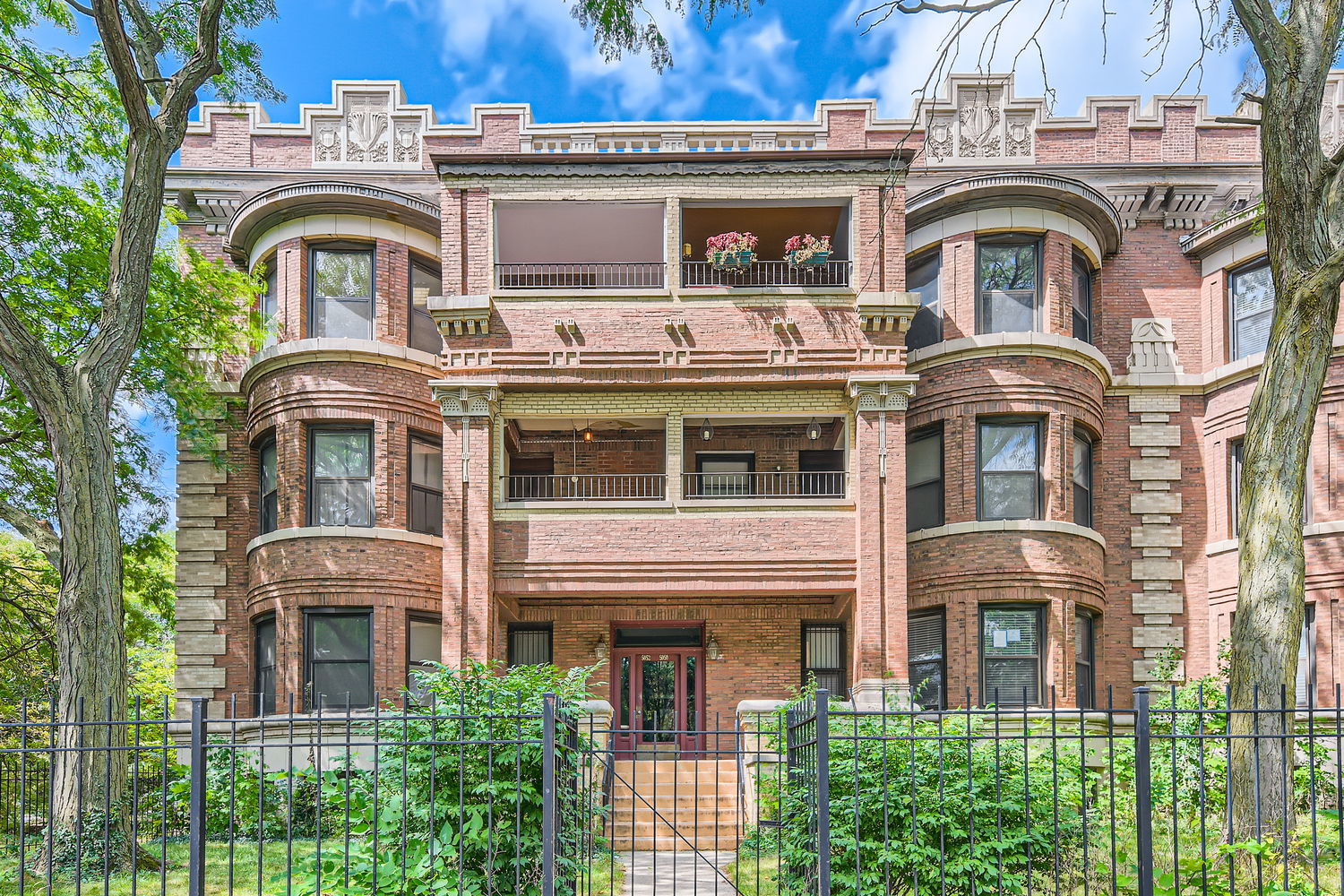 5052 Drexel Boulevard