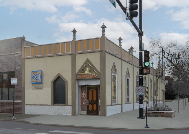 4156 Kedzie Avenue