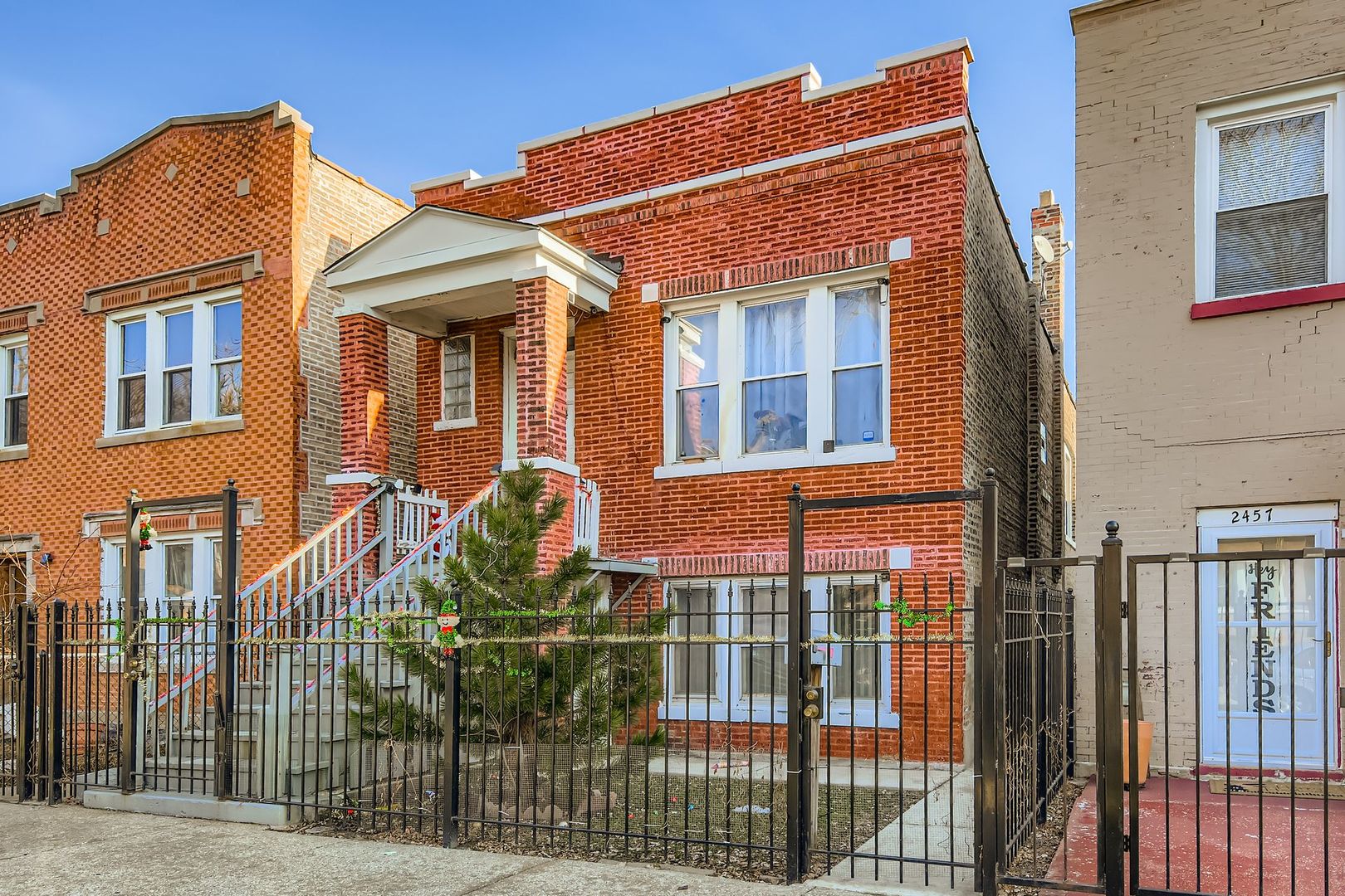 2453 Trumbull Avenue