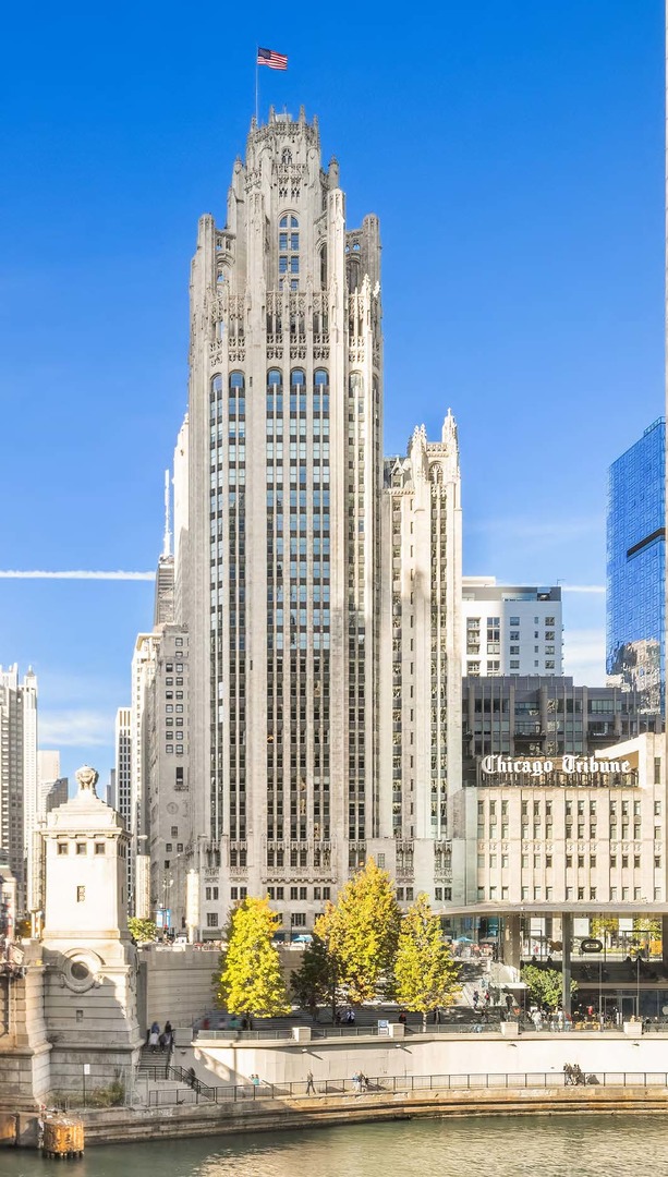 435 Michigan Avenue