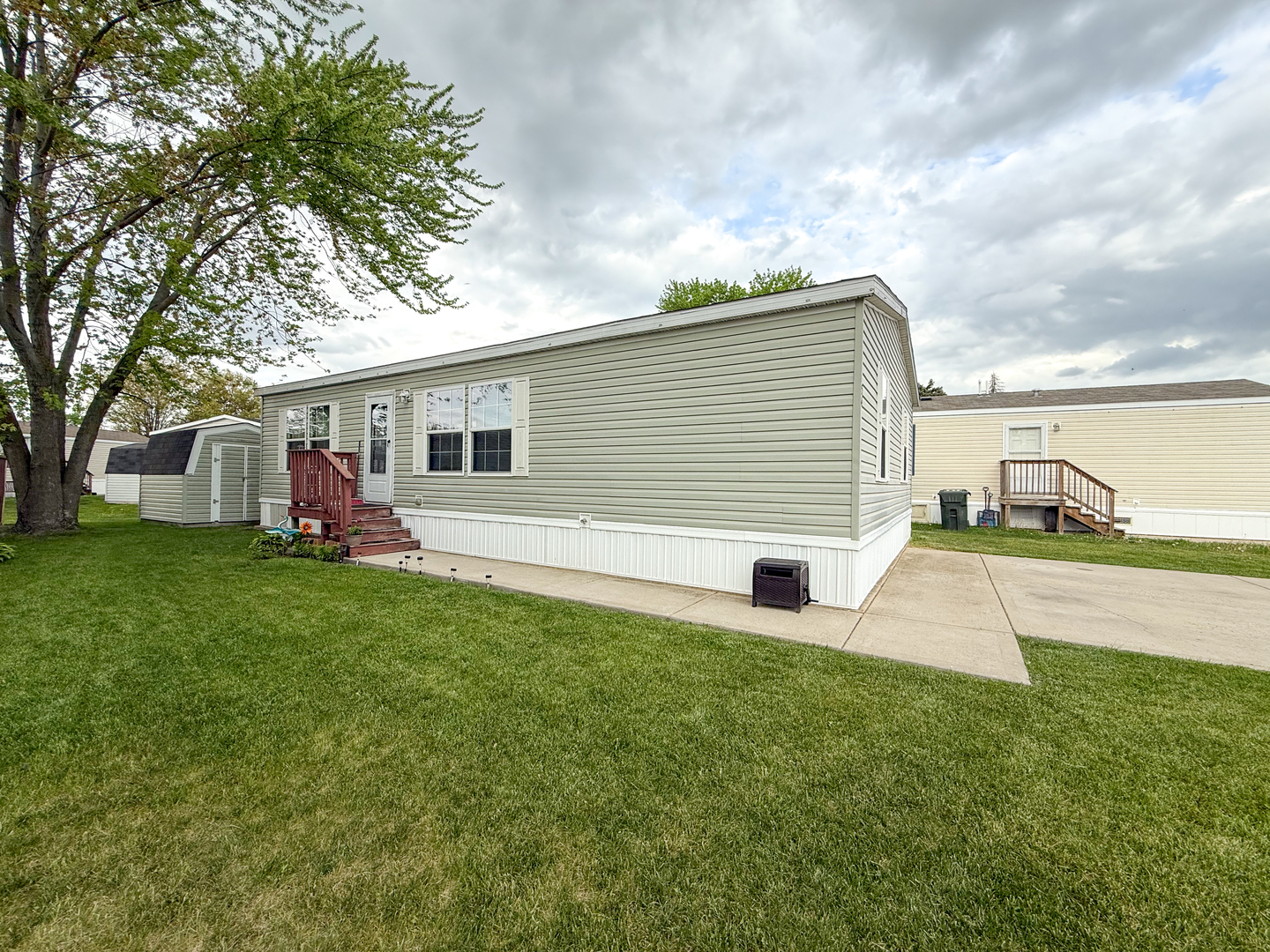 54 BERNINA Court