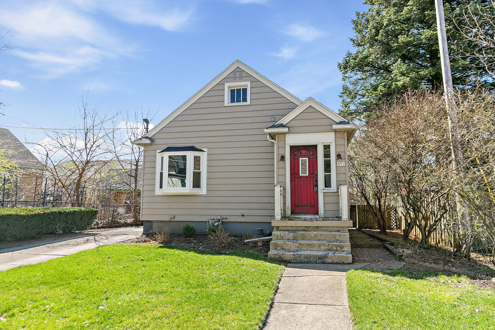 491 Congdon Avenue