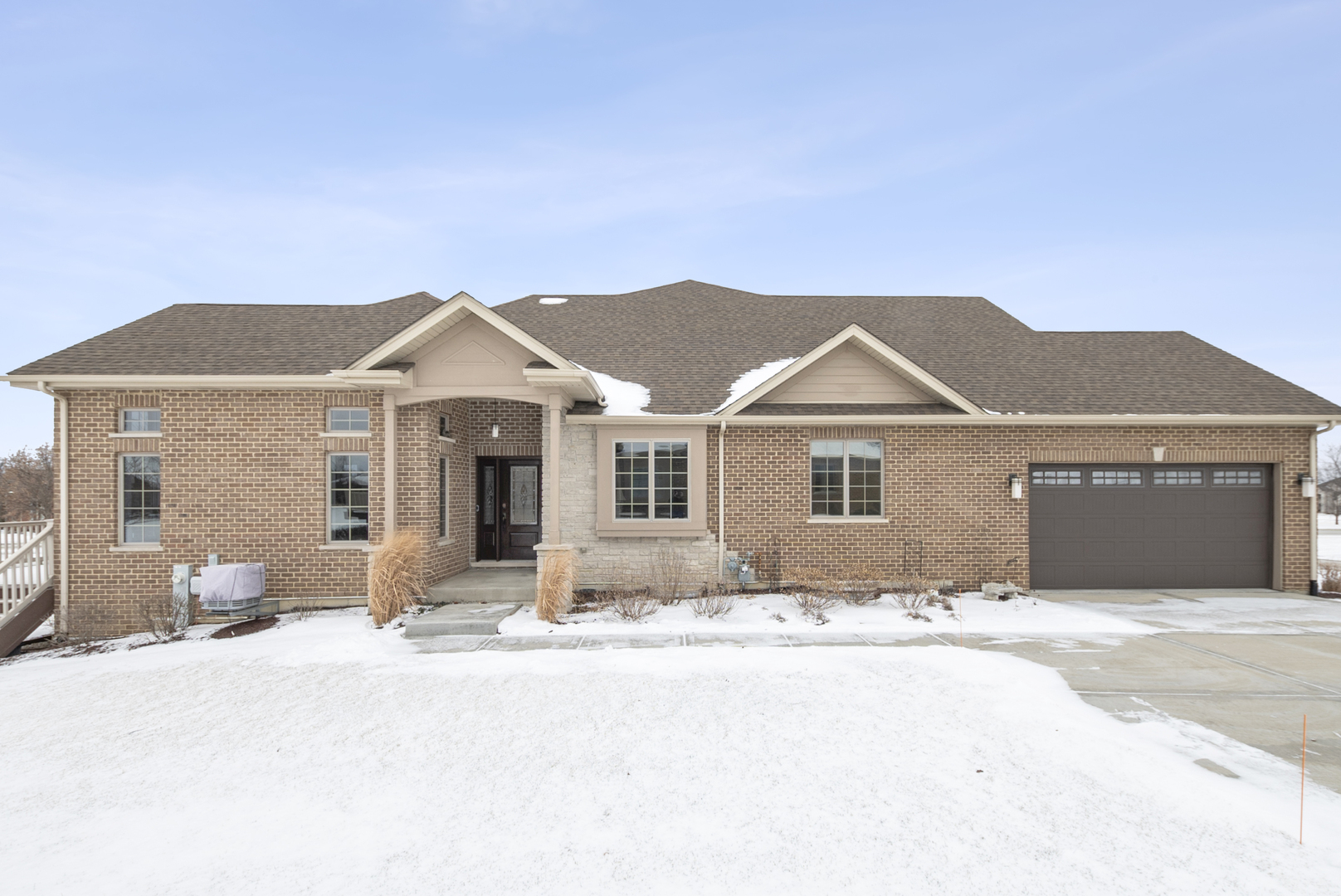 9175 Holland Harbor Circle