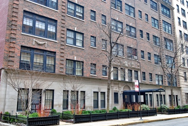 230 Delaware Place
