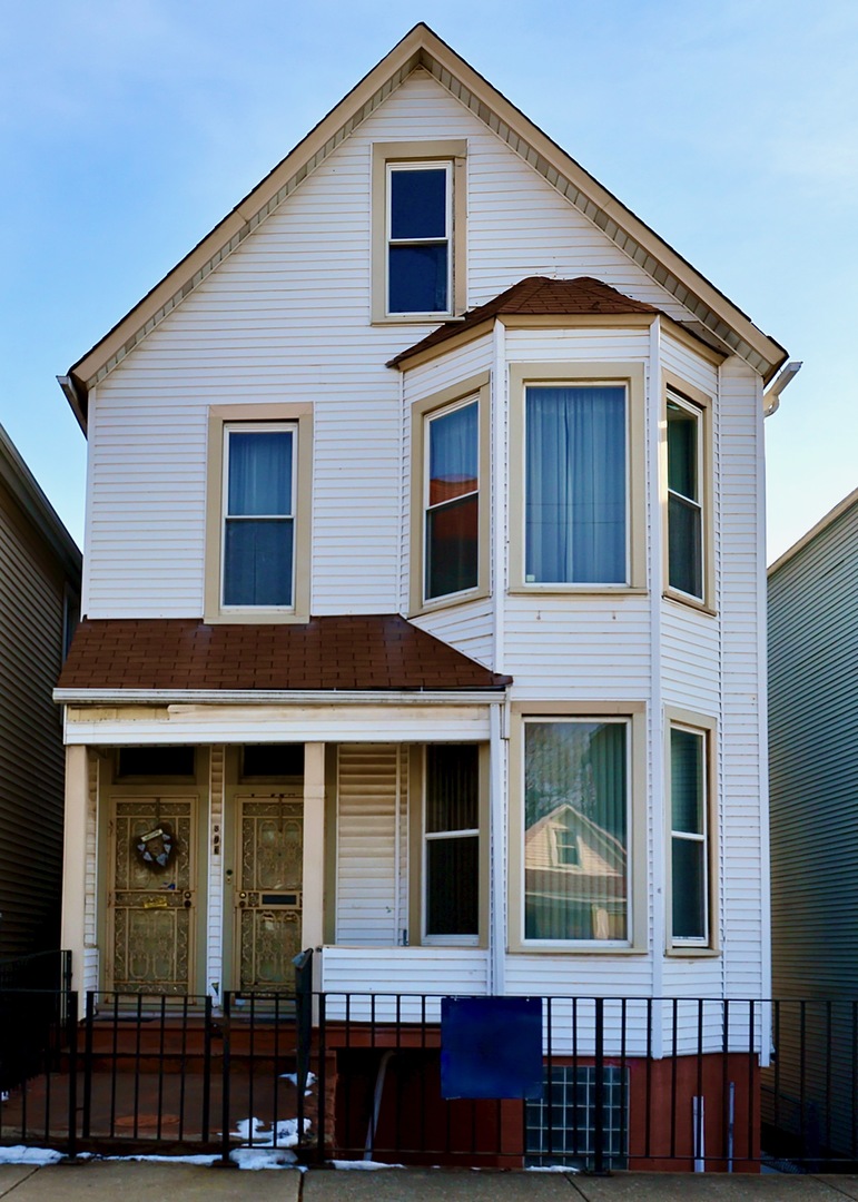 8733 Buffalo Avenue