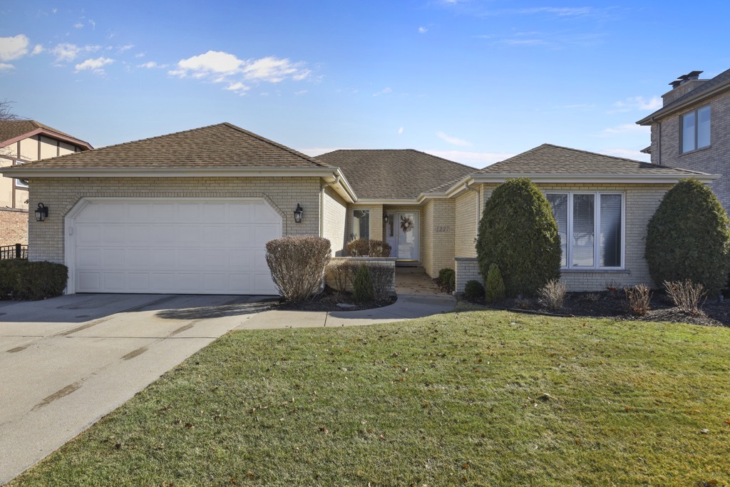 1227 Ashley Lane
