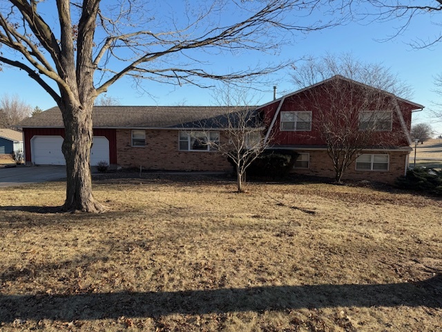 8 Pine Ridge Lane