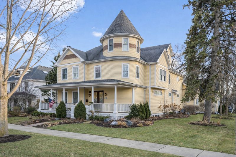 340 Spring Avenue