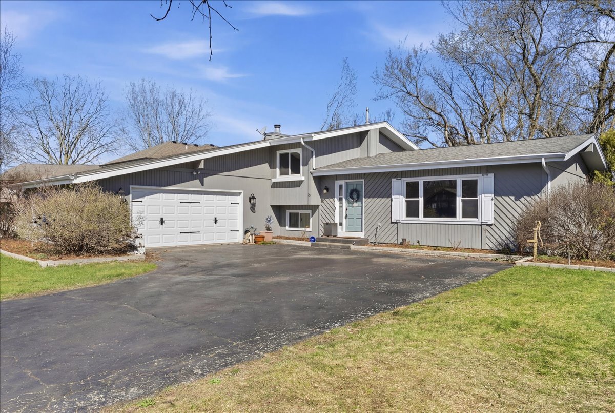 30 Coventry Cove Court