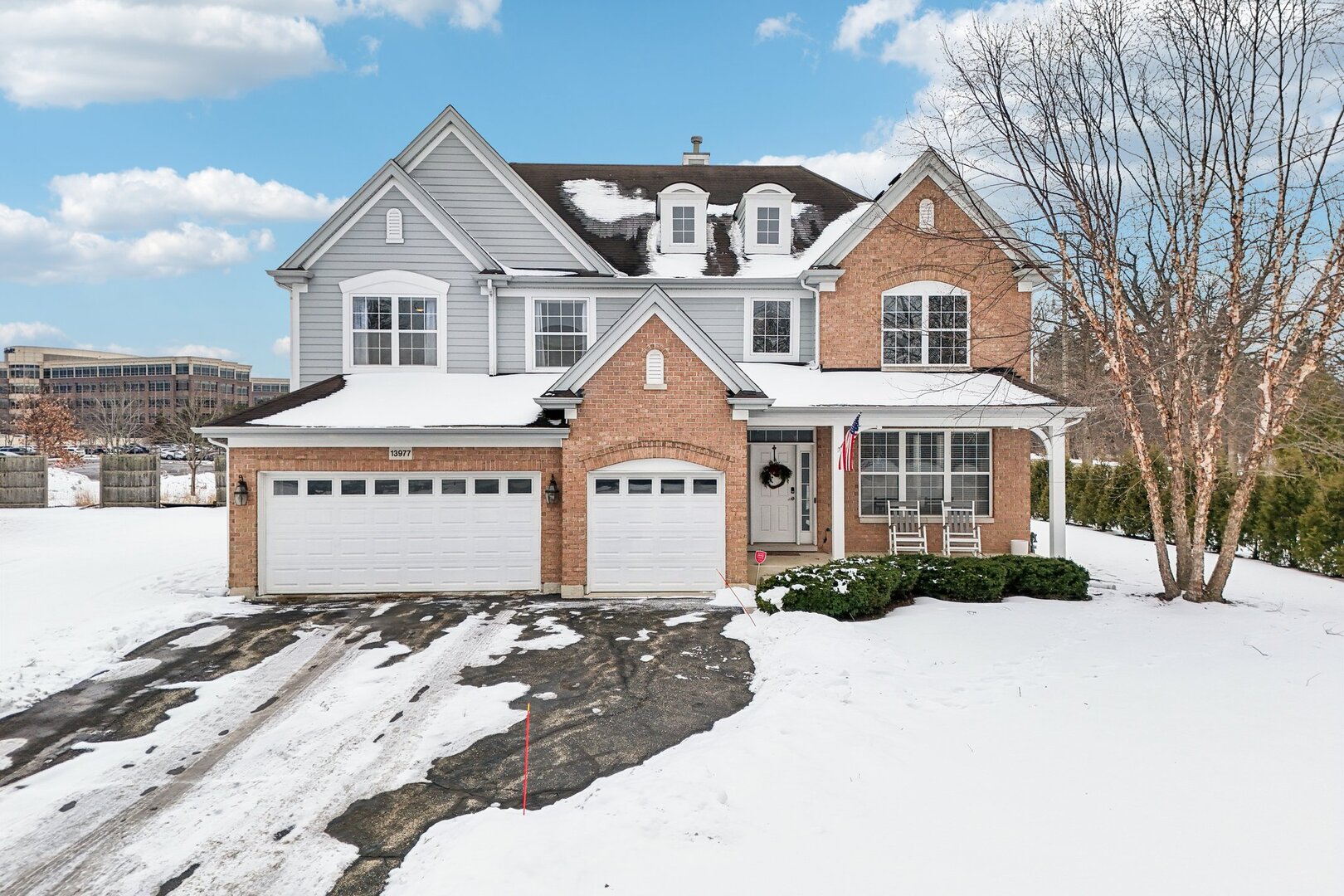 13977 Emma Lane