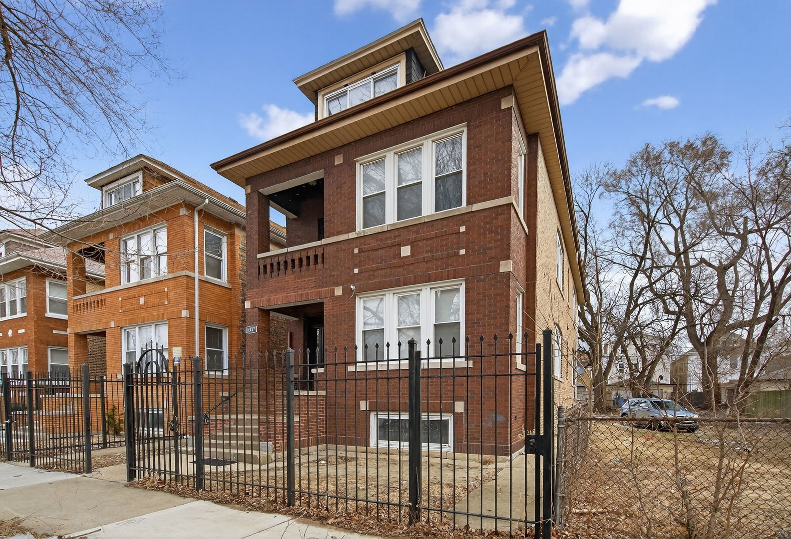 6937 Maplewood Avenue