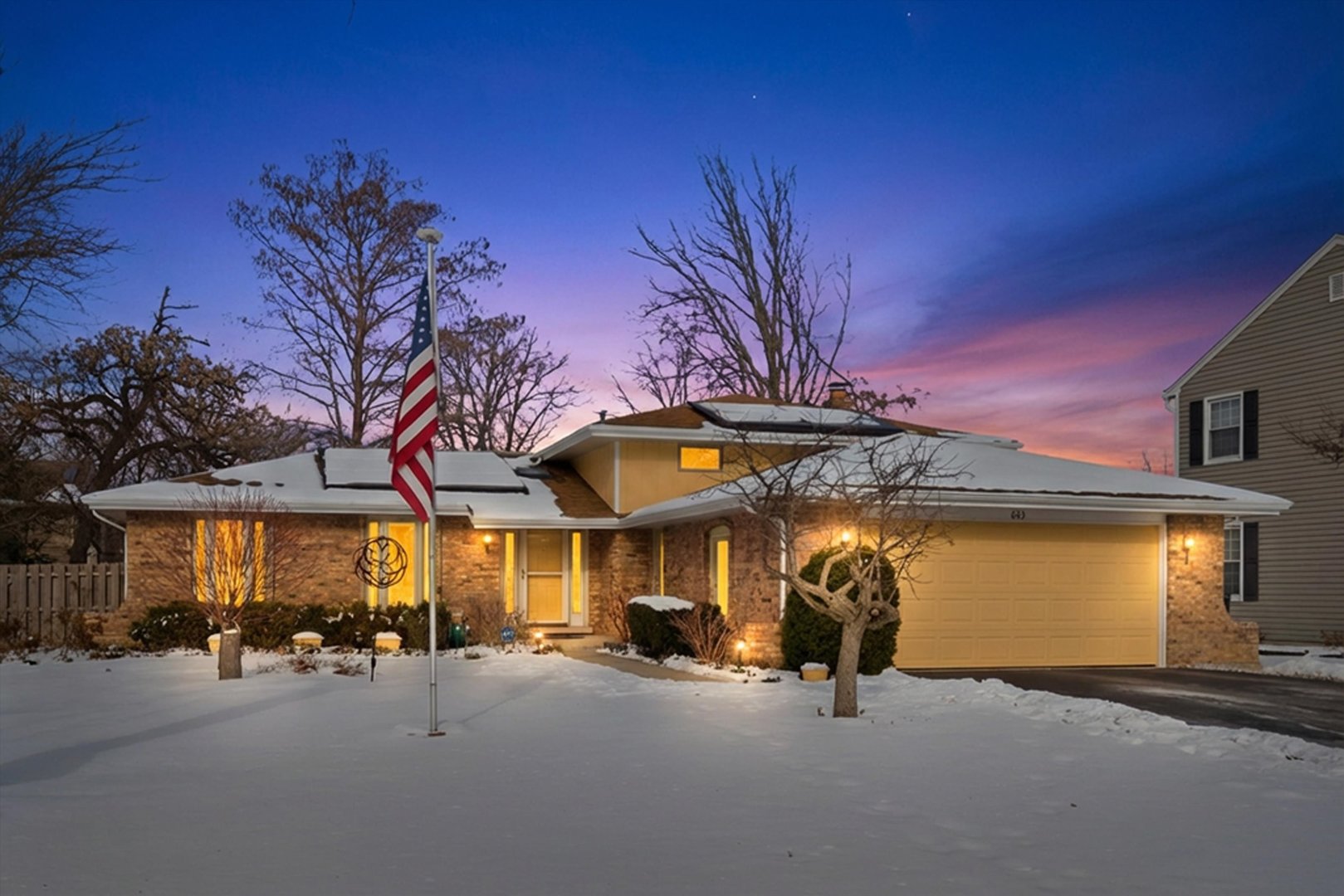 883 Honey Lane