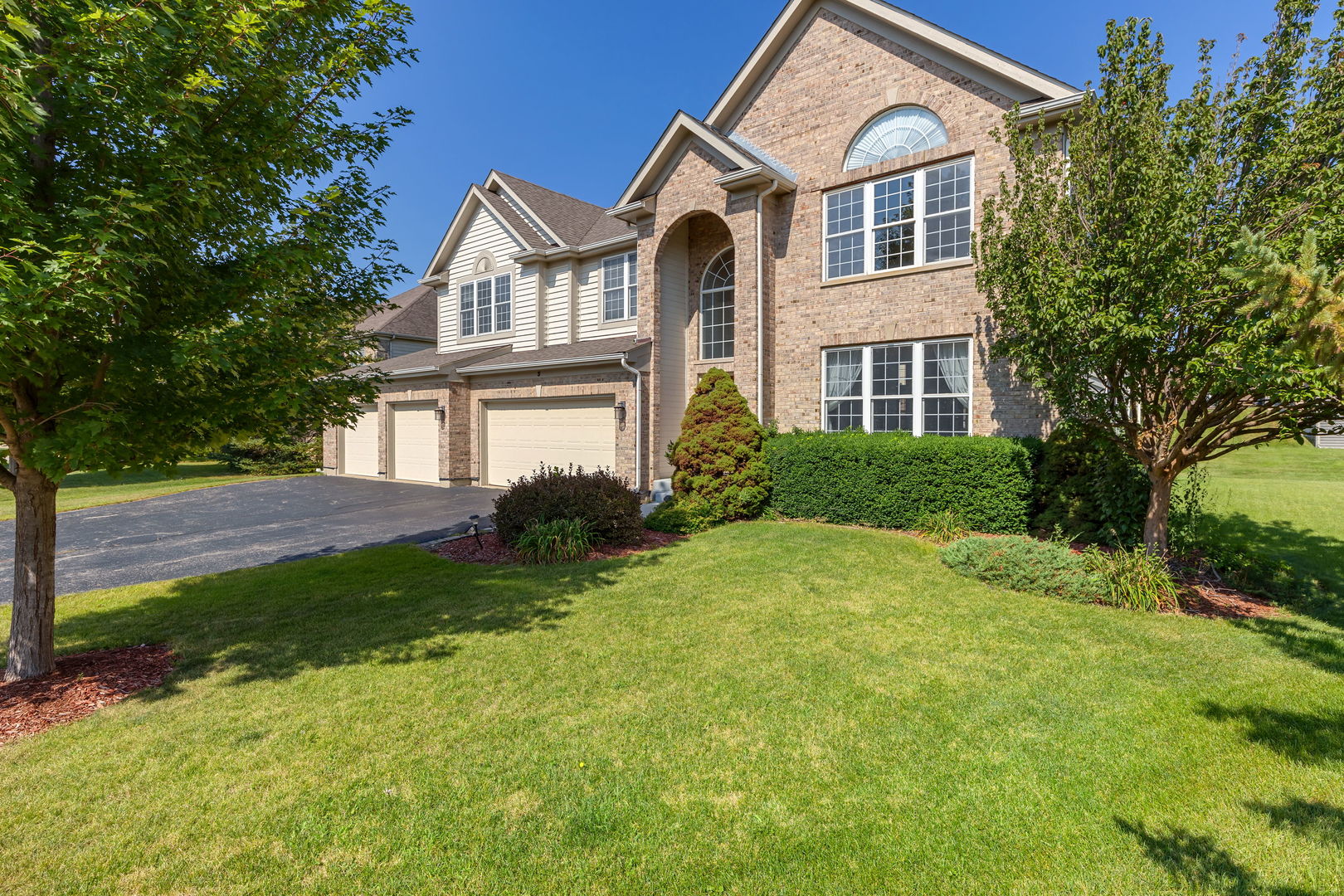 3 Barton Creek Court