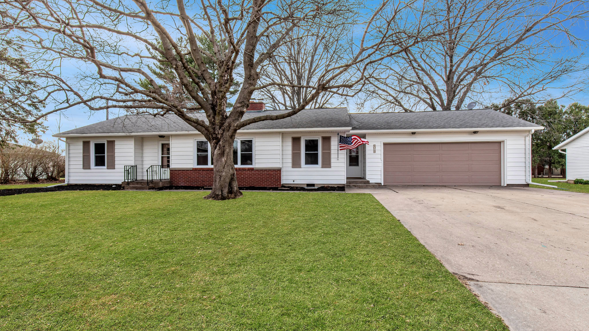 1014 Sunset Drive