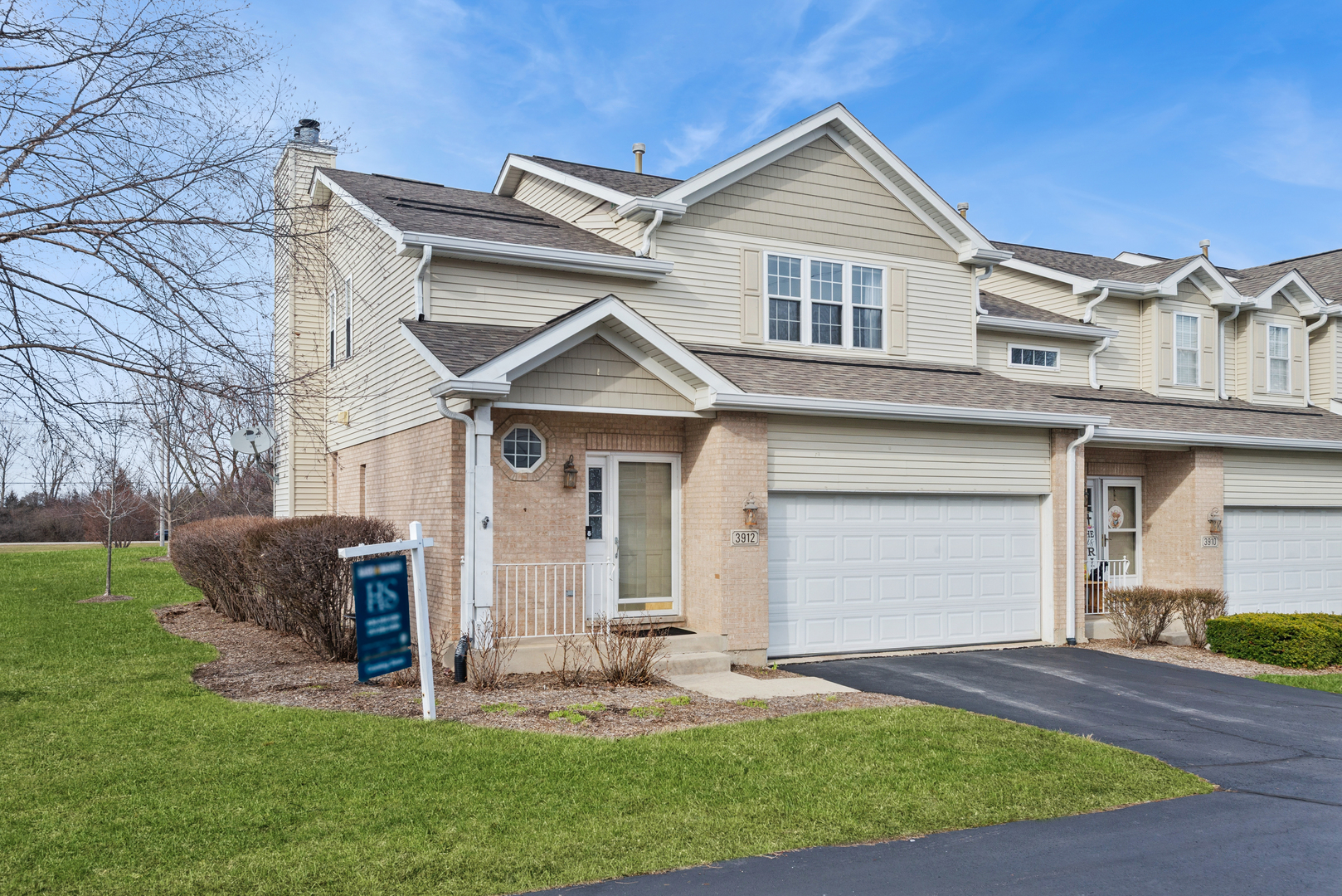 3912 Pathfinder Lane