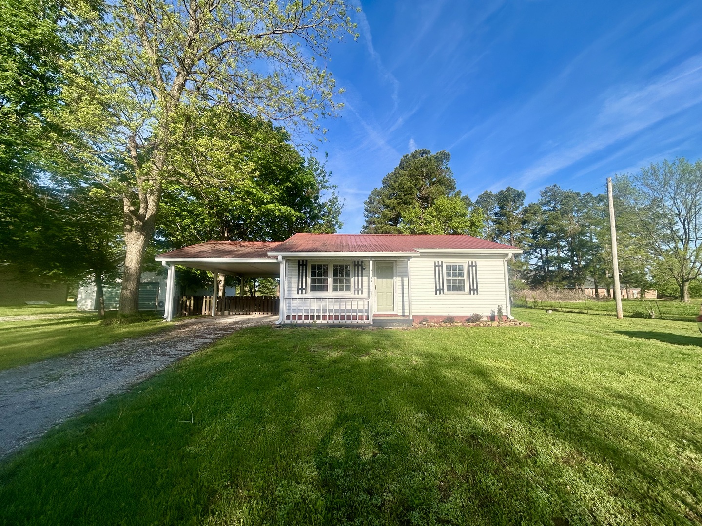 3143 Old Marion Road