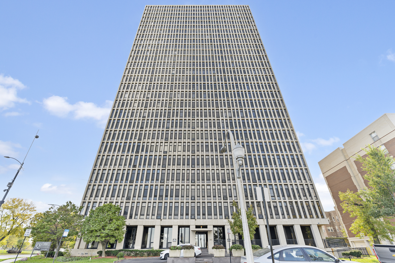 6700 SOUTH SHORE Drive