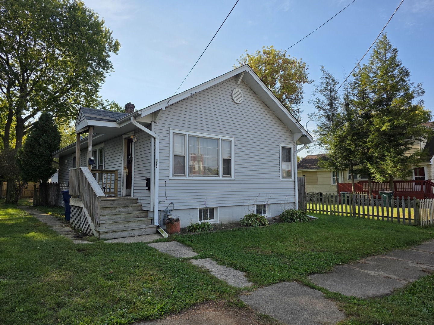803 Broadway Avenue