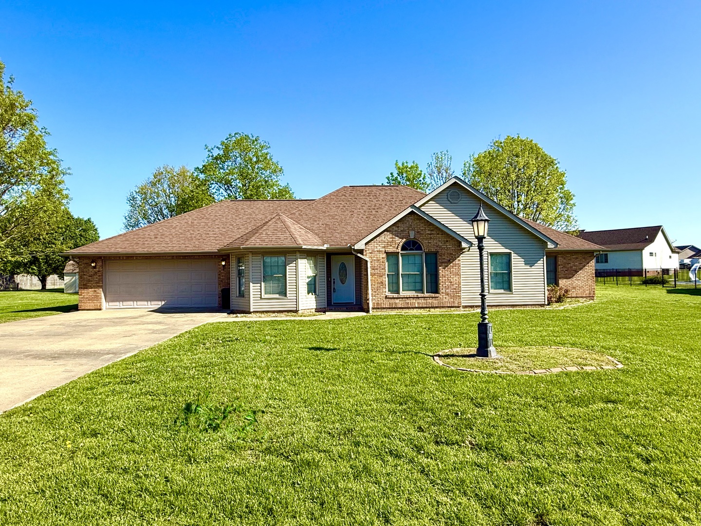 404 Bogie Drive