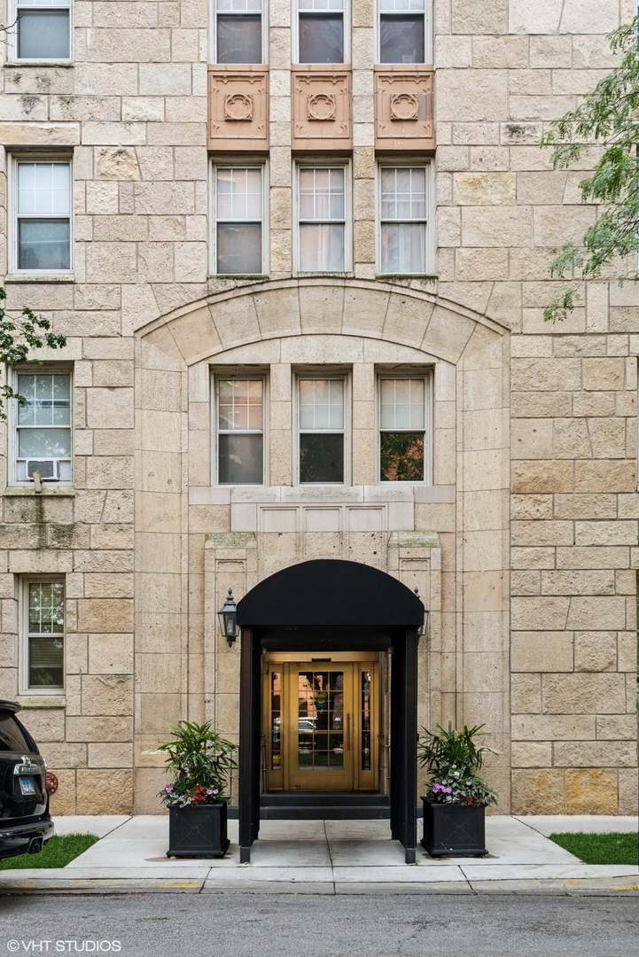 5000 East End Avenue