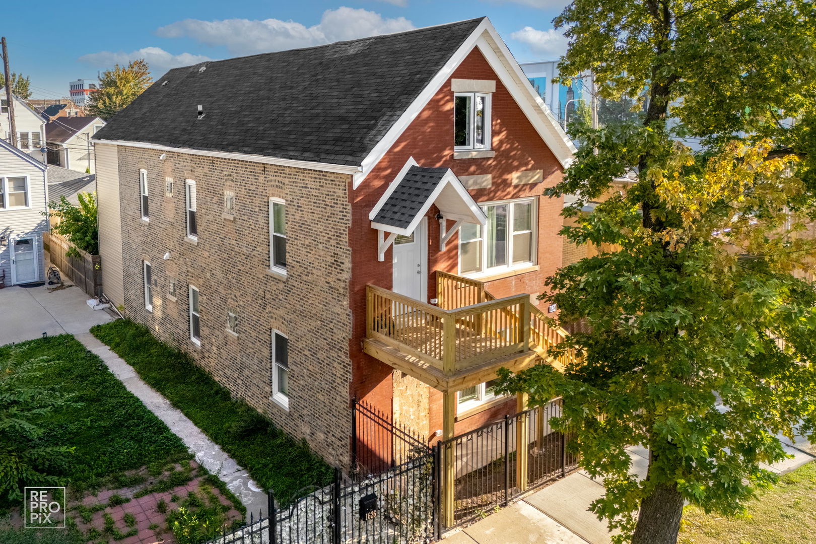 1624 pershing Road