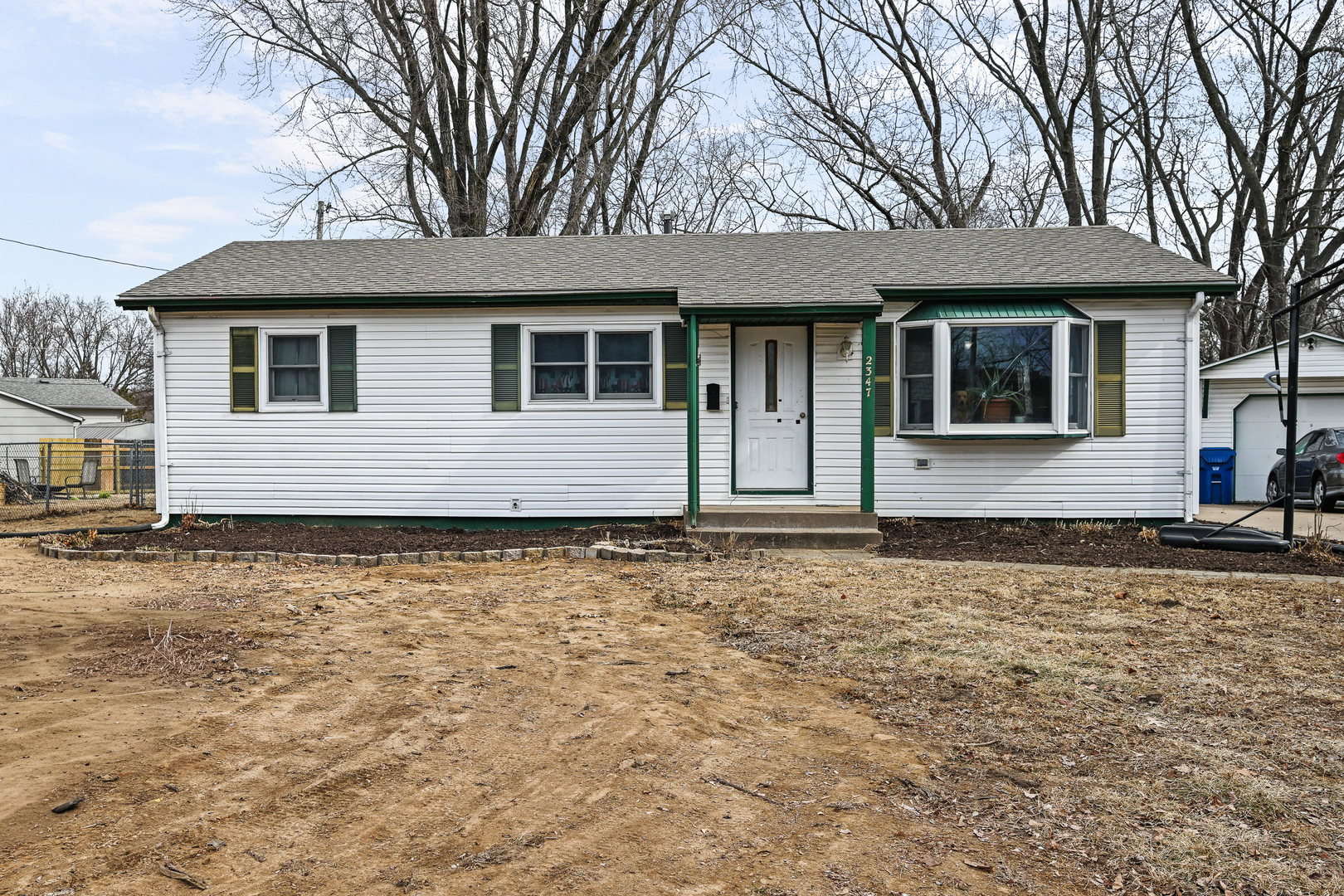 2347 Hawthorne Court