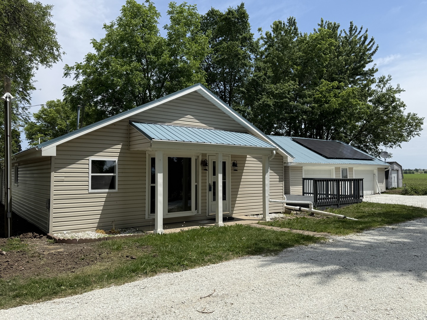 214 Rising Road