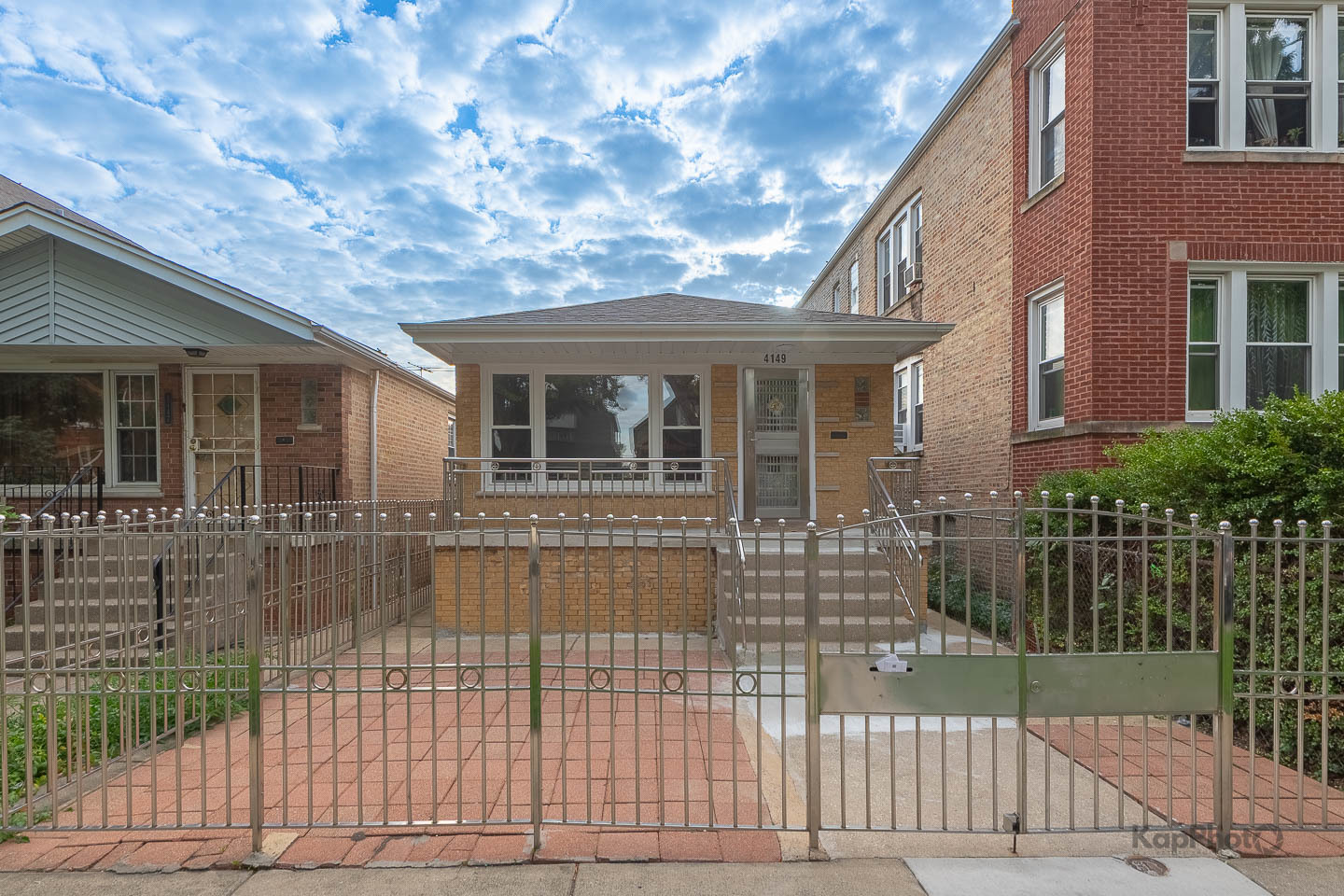4149 Rockwell Street