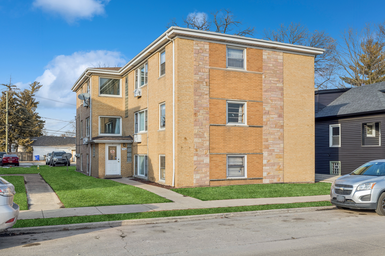 7330 39th Street