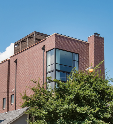 2424 ASHLAND Avenue