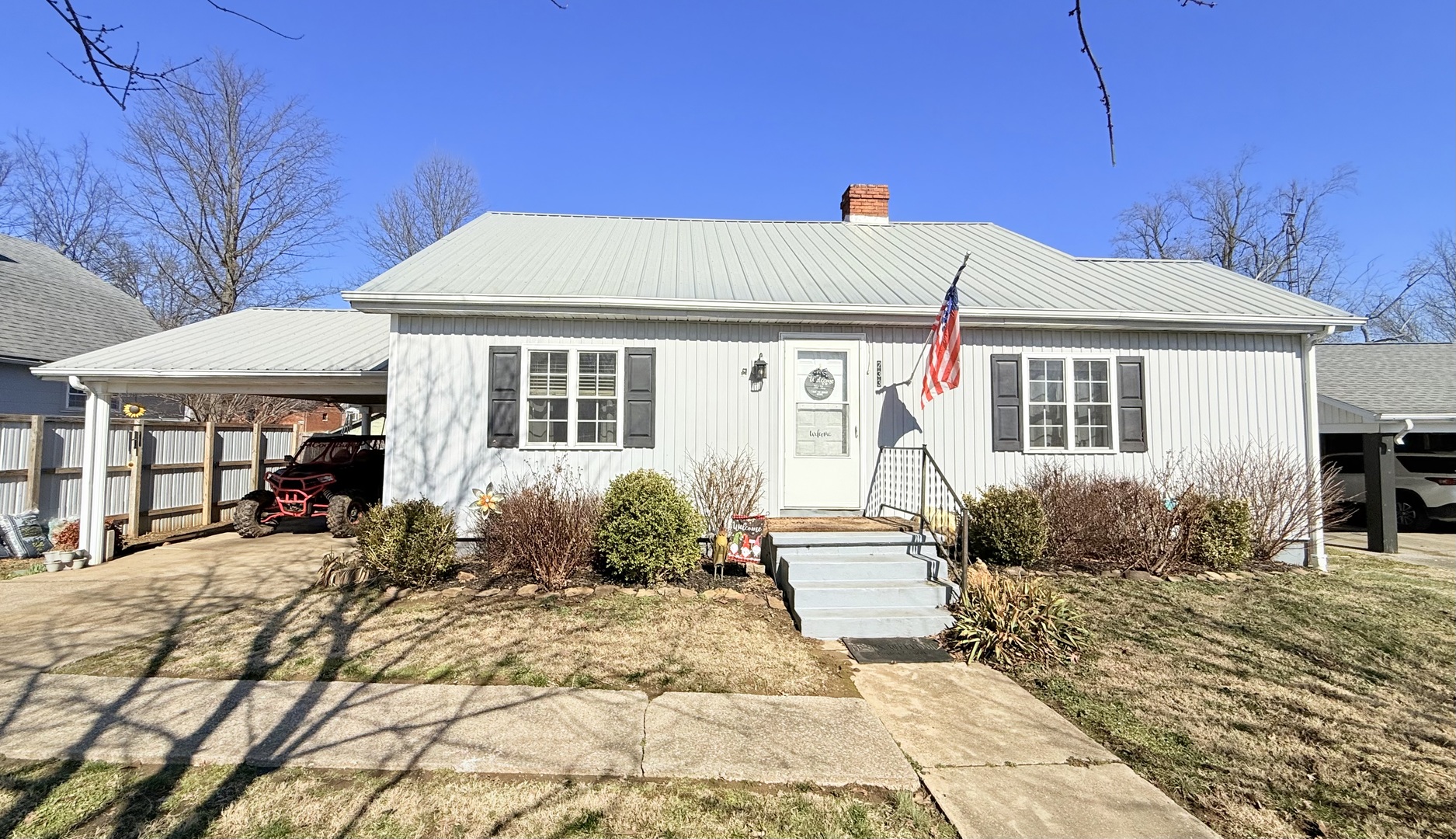 233 Mcclernand Avenue
