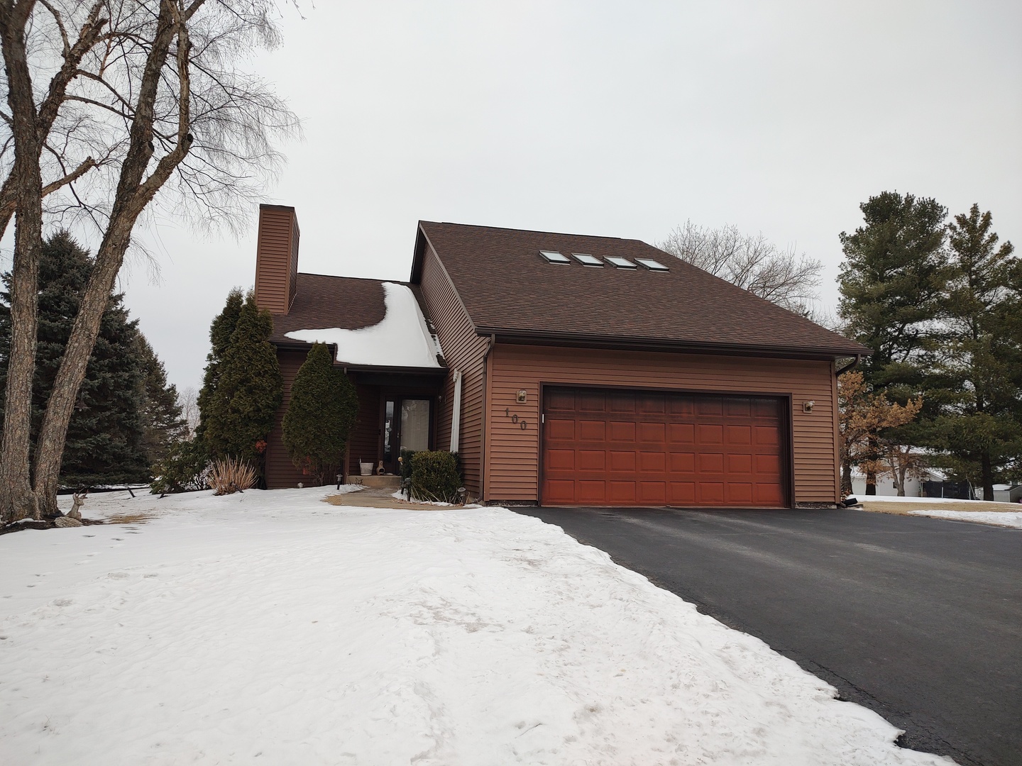 100 Thornhill Drive