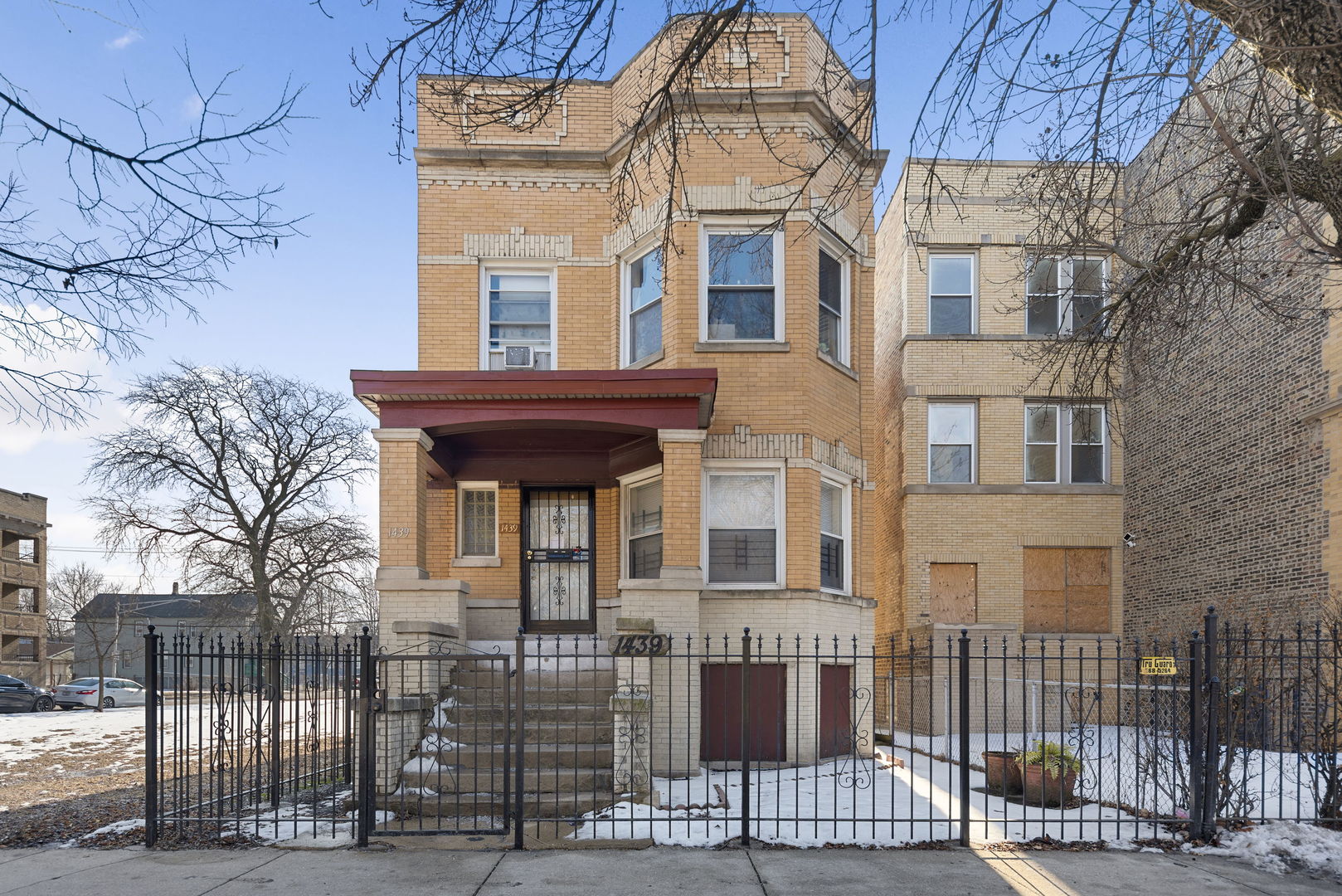 1439 Garfield Boulevard