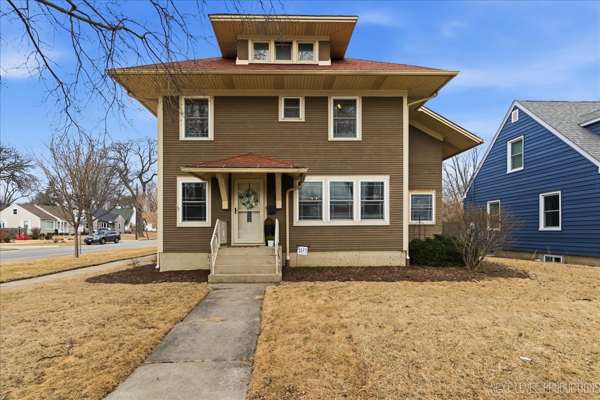 1123 Prairie Street